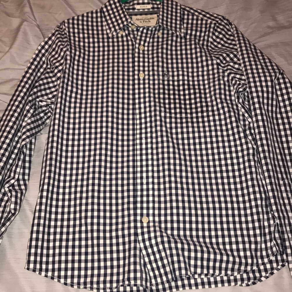 Long sleeve button up